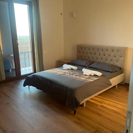 Shpija Zani I Nans Apartment *