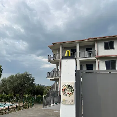 Shpija Zani I Nans Apartment Lezhë