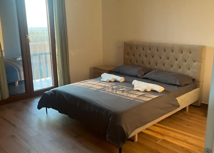 Shpija Zani I Nans Appartement *